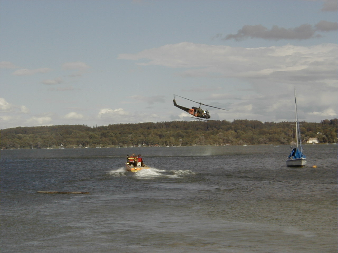 Boot mit Heli